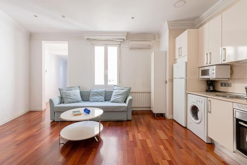 Modern Apartment In Chueca Inf3Iz4 Μαδρίτη Εξωτερικό φωτογραφία