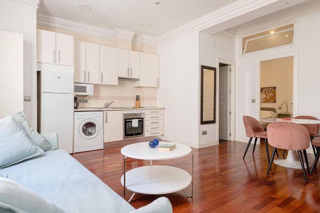 Modern Apartment In Chueca Inf3Iz4 Μαδρίτη Εξωτερικό φωτογραφία