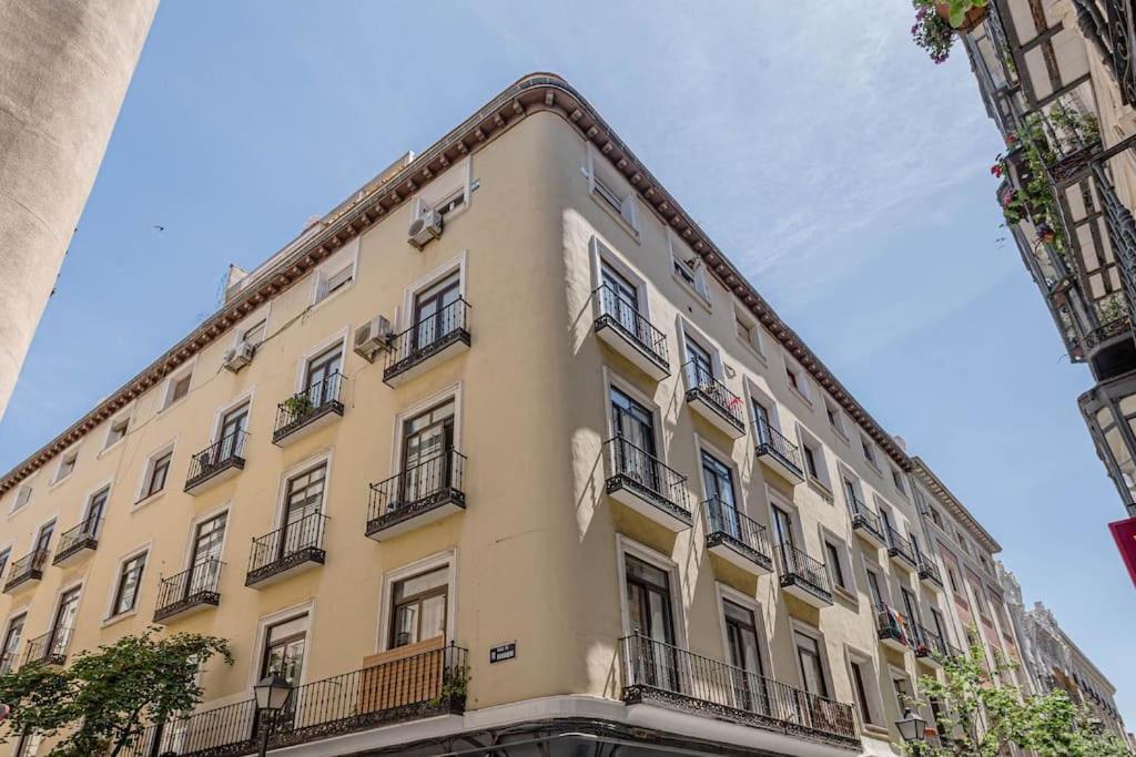 Modern Apartment In Chueca Inf3Iz4 Μαδρίτη Εξωτερικό φωτογραφία